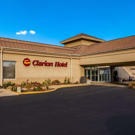 Clarion Hotel & Convention Center Joliet Bagian luar foto